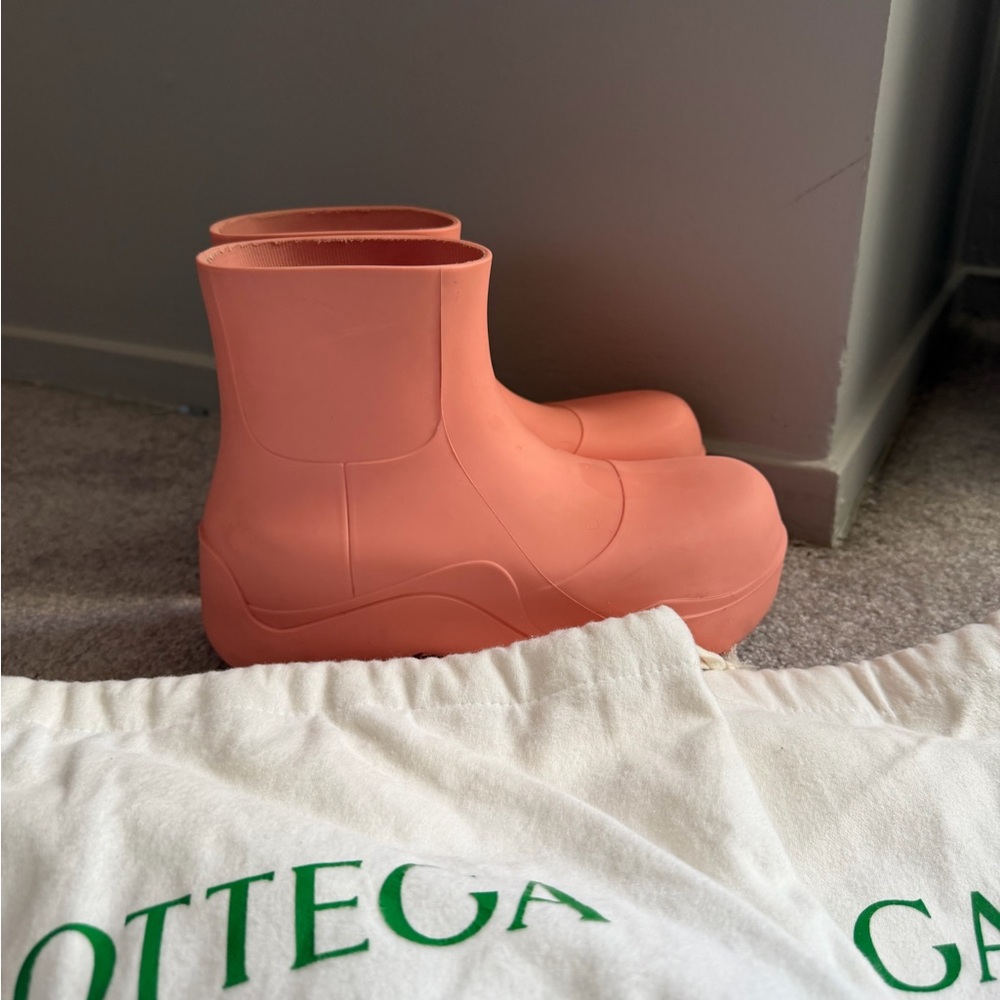 Bottega Veneta Puddle Boots
